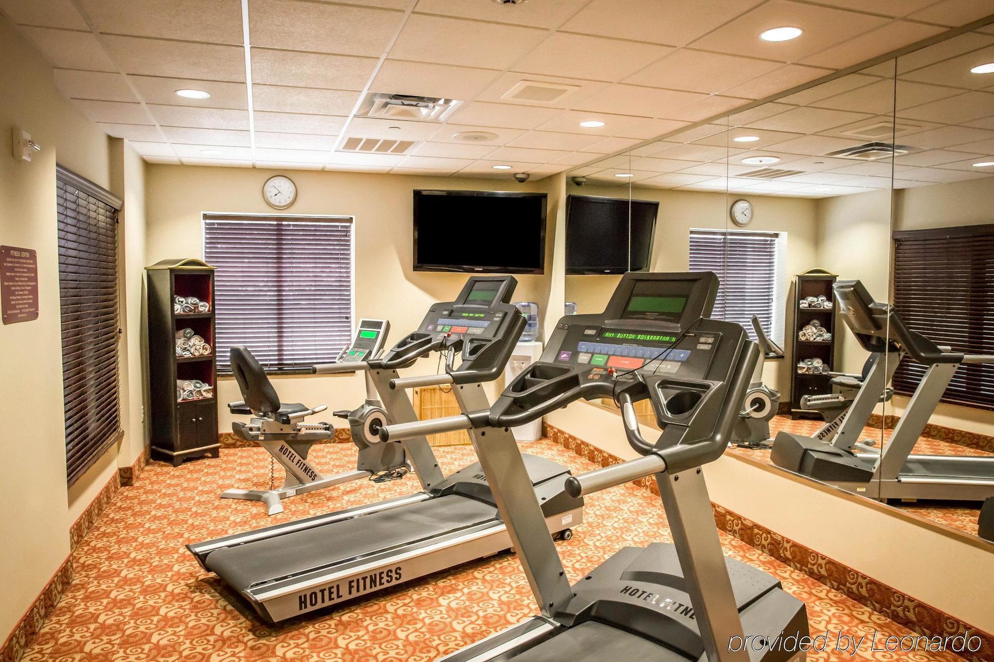 Holiday Inn Express & Suites Clear Spring By Ihg Ngoại thất bức ảnh